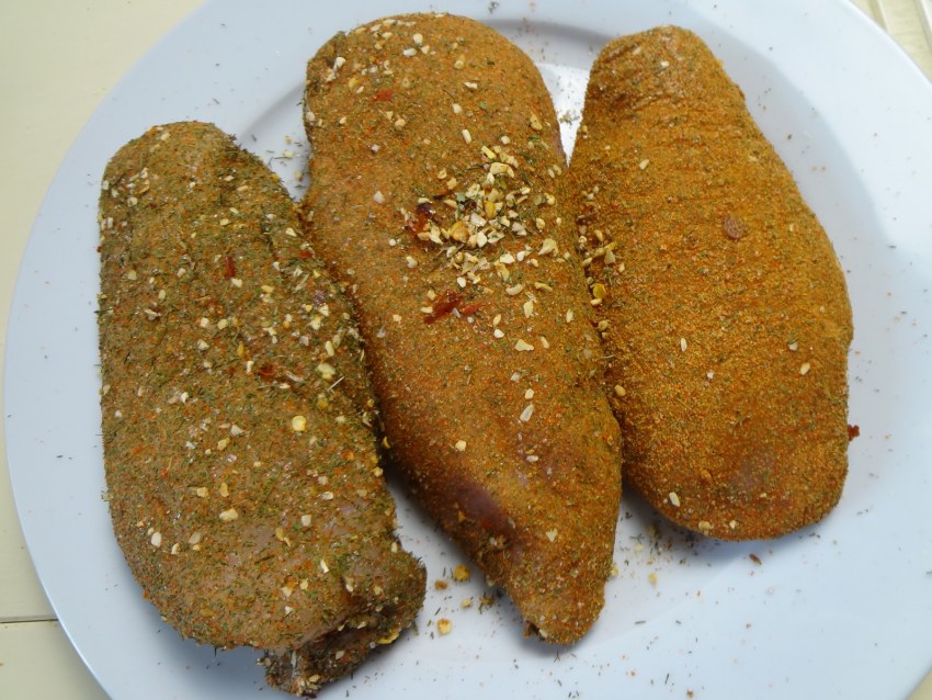 Куриная грудка в соли вяленая
