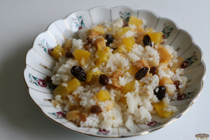 Плов с фруктами и сухофруктами