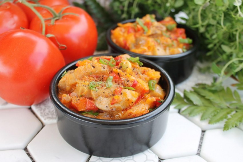 Вешенки жареные с овощами