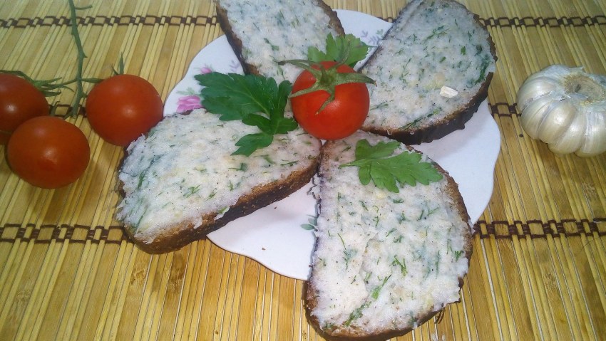 Закуска из сала с чесноком