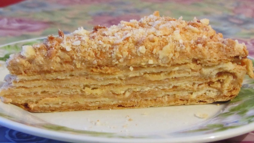Медовик со сгущенкой