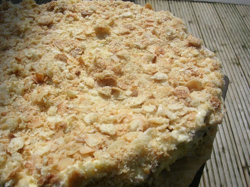Мужской каприз торт с вареной сгущенкой и маслом