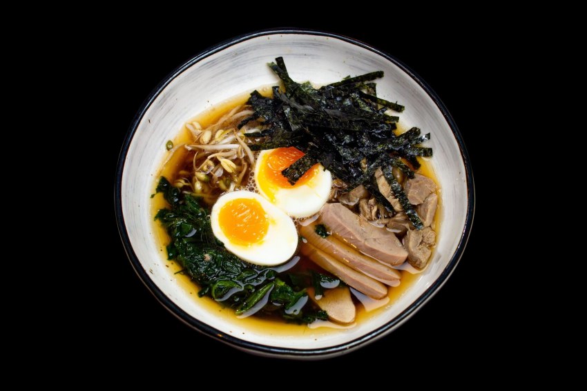 Лапша с бульоном из мисо-пасты Саппоро мисо рамен Sapporo mi