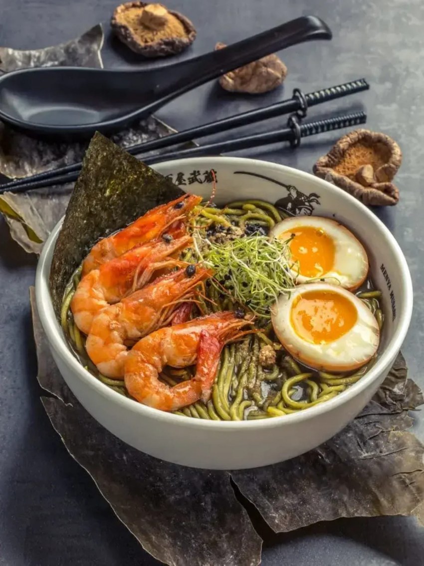 ."Seafood Noodle" Япония