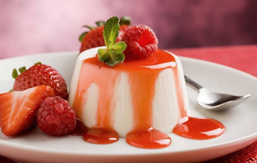 Panna Cotta с клубникой