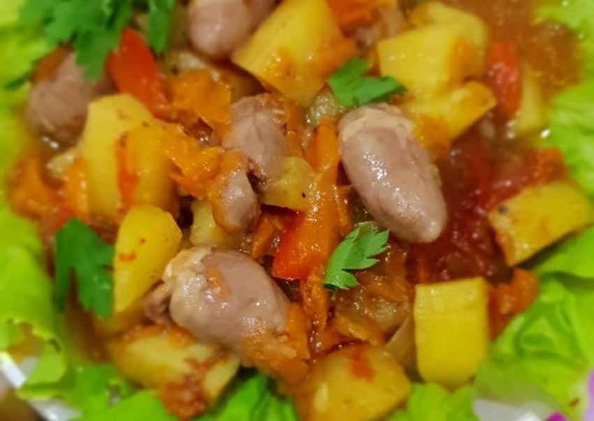 Куриные сердечки в сметане