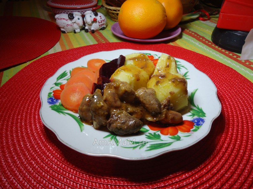 Желудки куриные в мультиварке с картофелем
