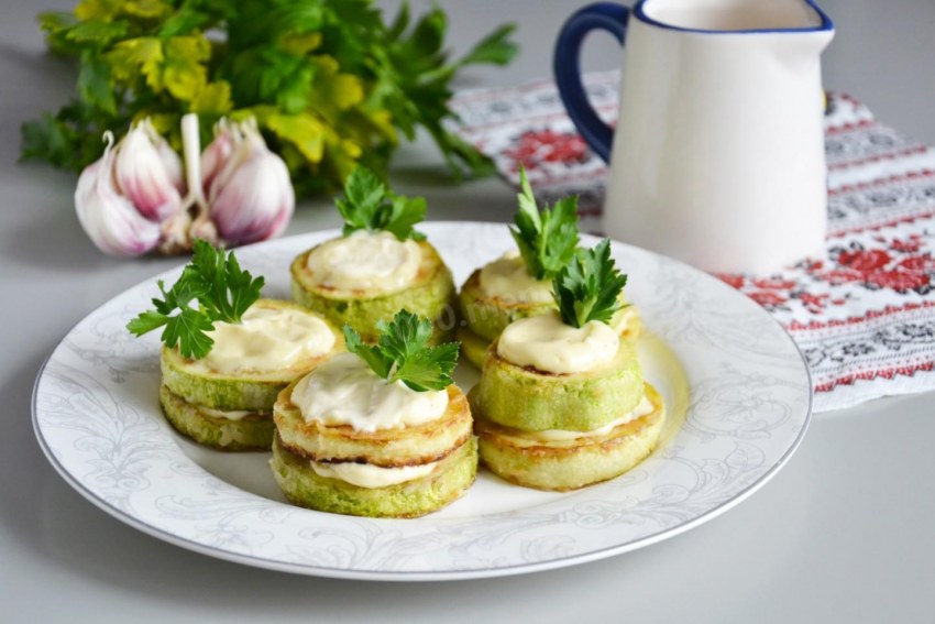 Кабачковая лазанья с шампиньонами