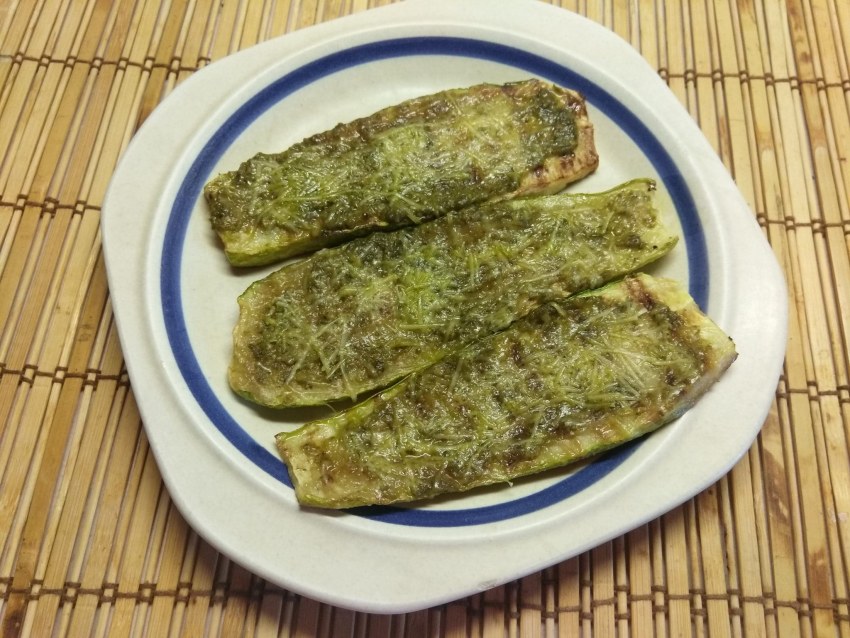 Кабачки брусочками в панировке