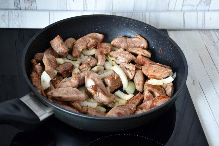 Острая курица с овощами