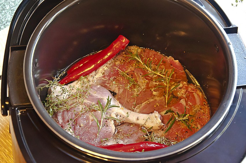 Тушеное мясо в мультиварке