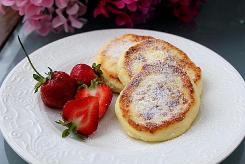 Нежные сырники из творога и яиц без муки