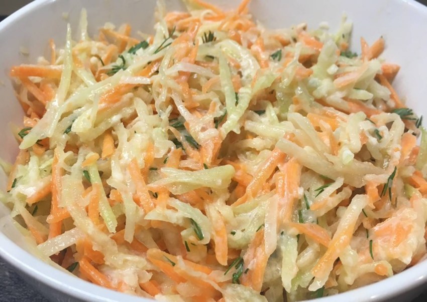 Салат с тертым сыром
