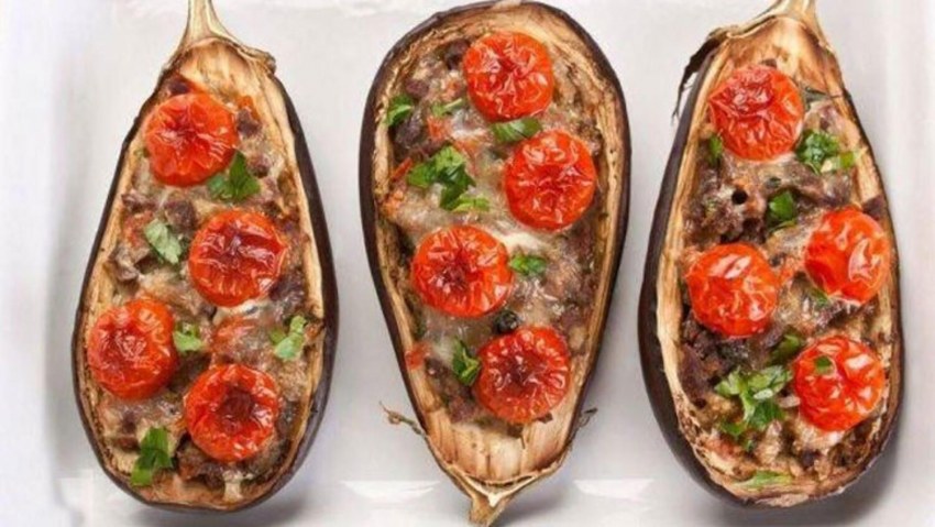 Баклажаны фаршированные с пармезаном