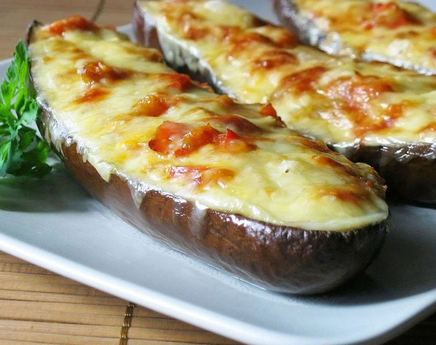 Синенькие баклажаны фаршированные овощами