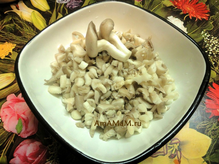 Телятина с грибами