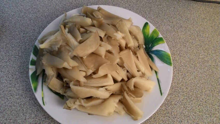 Меркад икра грибная из вешенок