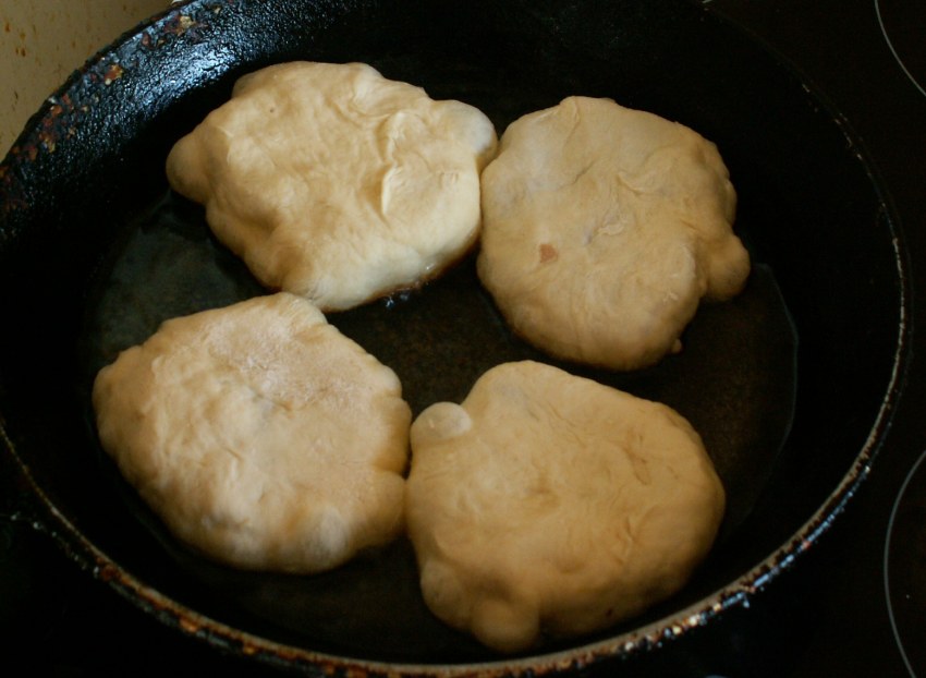 Пирожки в масле