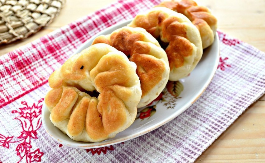 Ленивые пирожки с луком