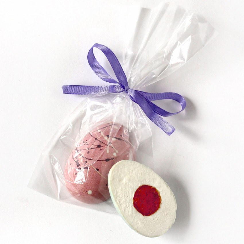 Шоколадные яйца конфеты