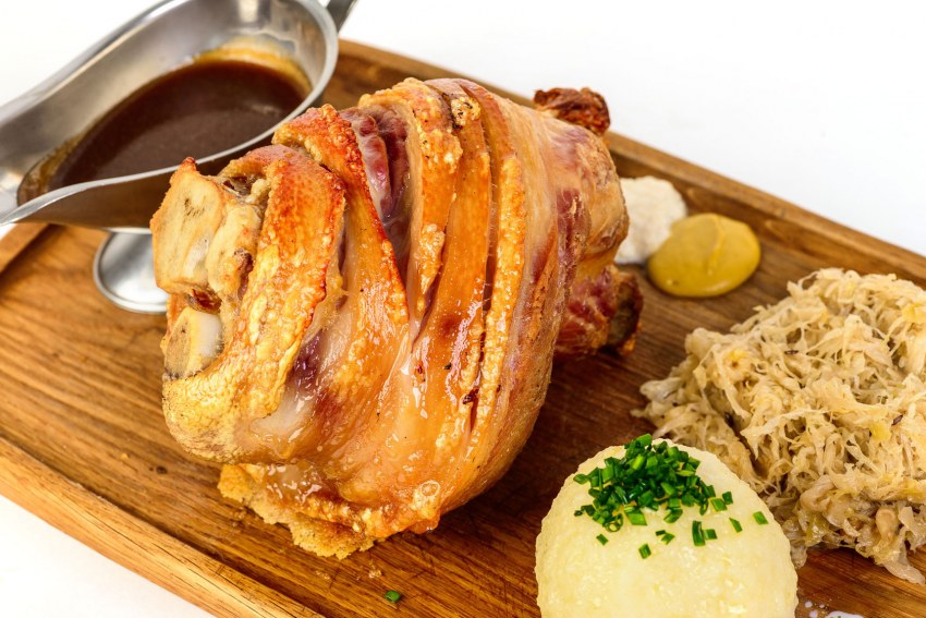 Баварская рулька Айсбайн