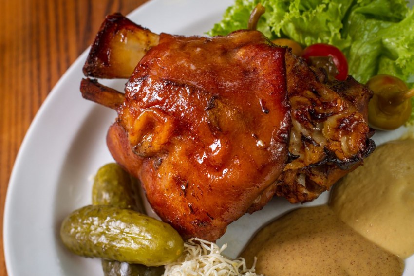 Швайнхаксе (Schweinehaxe