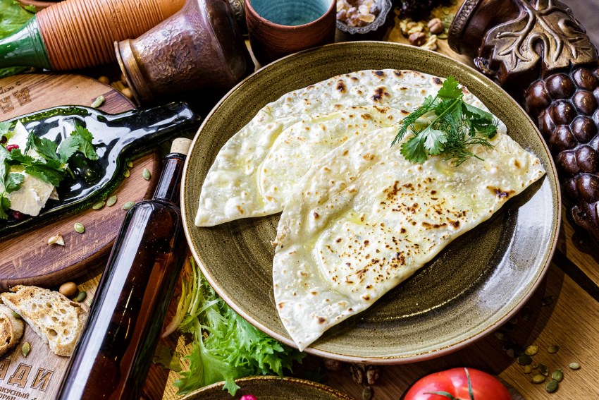 Денис Дмитровский кутабы с зеленью