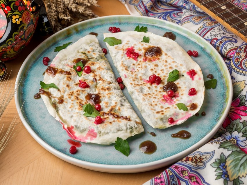 Кутабы с картошкой и сыром