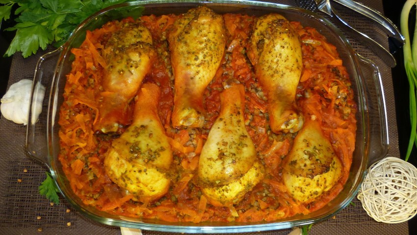 Окорочка жареные с гречкой