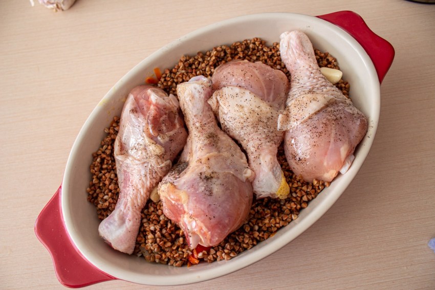 Гречка с голенью в духовке