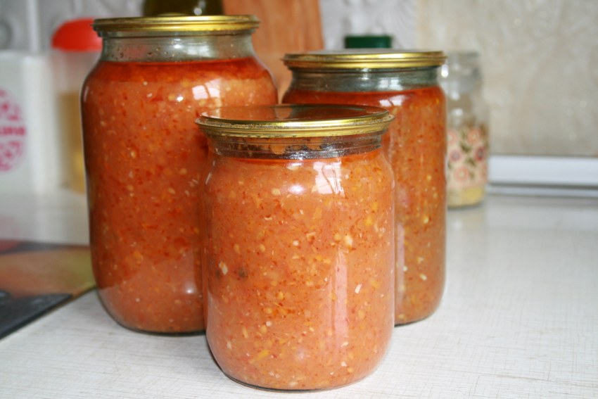 Кабачки в томатной пасте на зиму