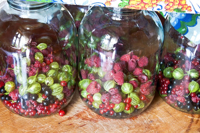 Варианты сочетаний ягод фруктов для компота