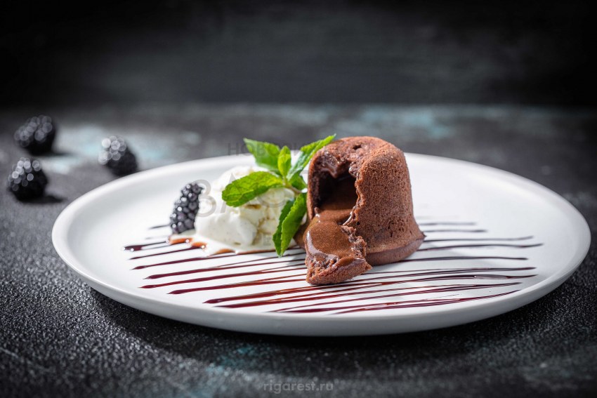 Шоколадный фондан кекс