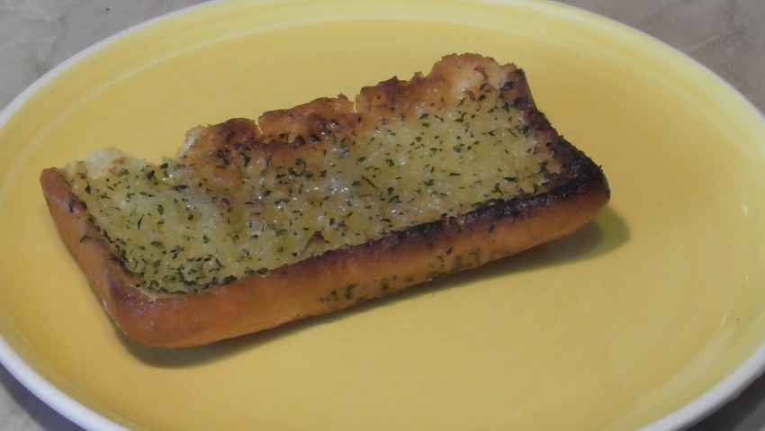 Бутерброд с шпротами пиктограмма