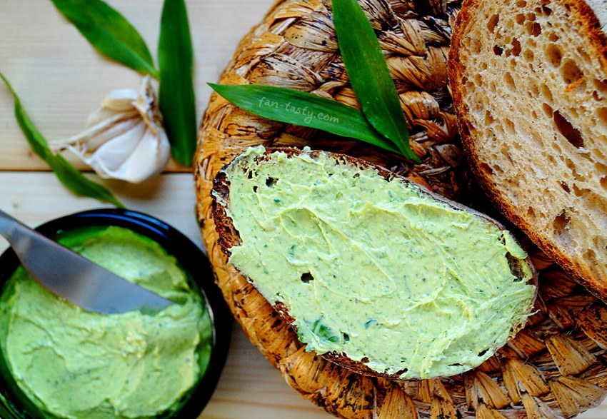 Творог со сгущенкой на завтрак