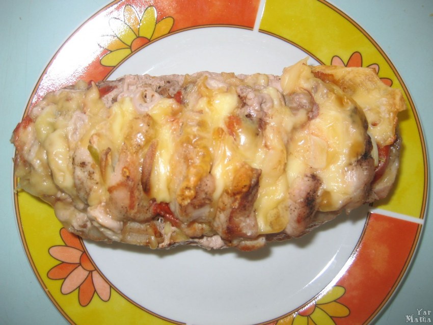 Грудка с сыром и помидорами в гриле