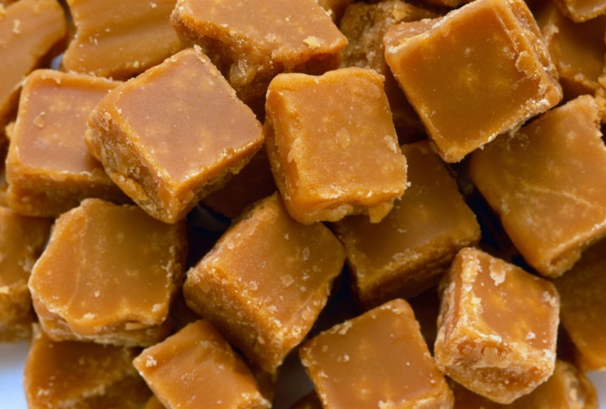 Арахис в жженом сахаре (в карамельной глазури)