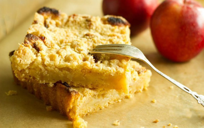 Как сделать немецкое блюдо Apfelkuchen домашних условиях