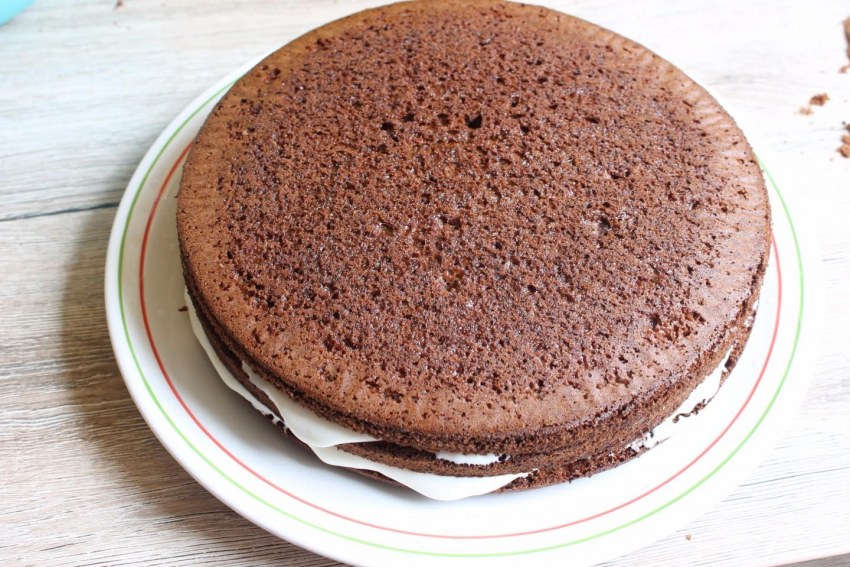 Бисквит в мультиварке пышный