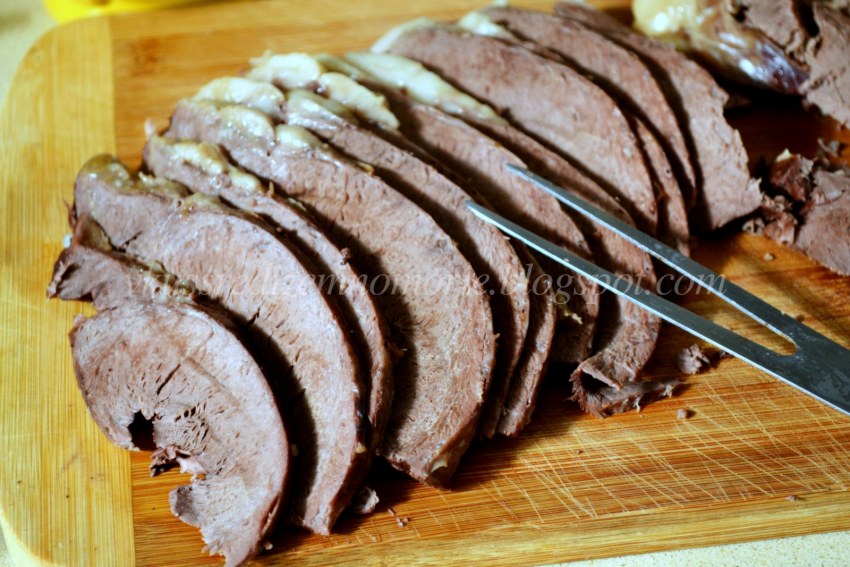 Гуляш из печенки