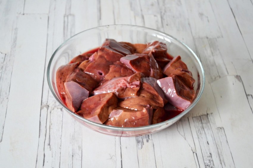 Говяжье сердце, тушеное в сметане