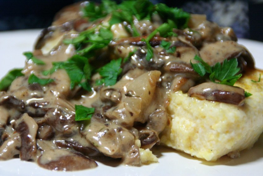 Тушеные грибы