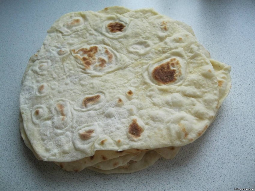 Мягкие лепешки на дрожжах