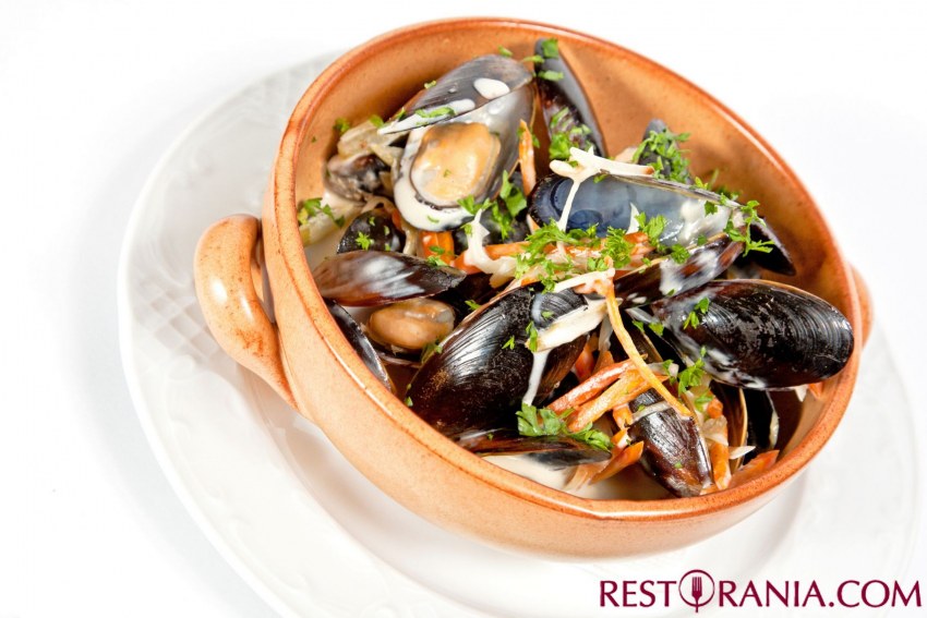 Устрицы в сливочном соусе