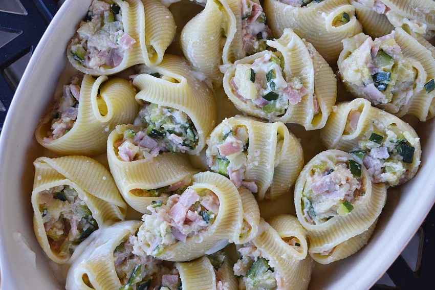 Макароны лумакони фаршированные фаршем