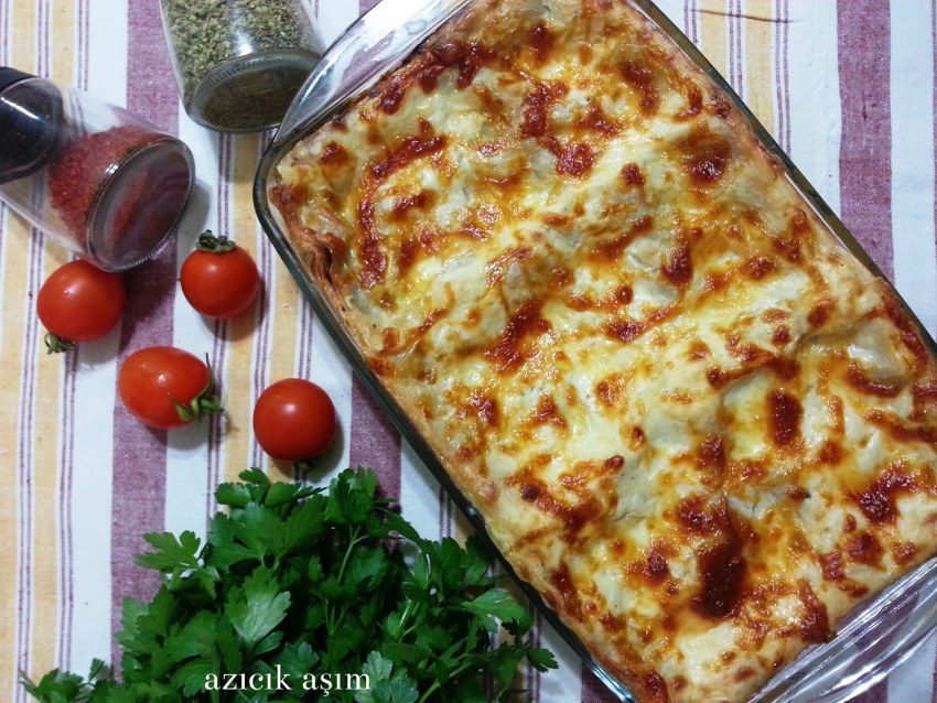 Итальянская кухня лазанья