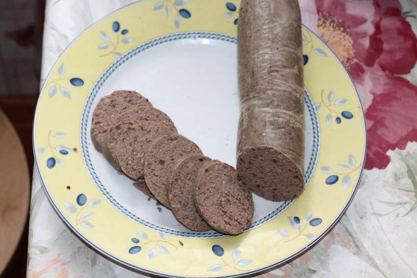 Домашняя колбаса из ливера