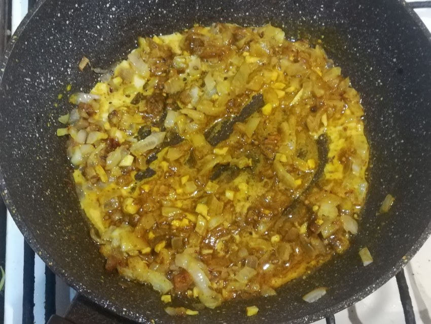 Гуляш с гречкой