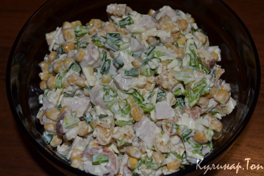 Салат Обжорка классический с курицей