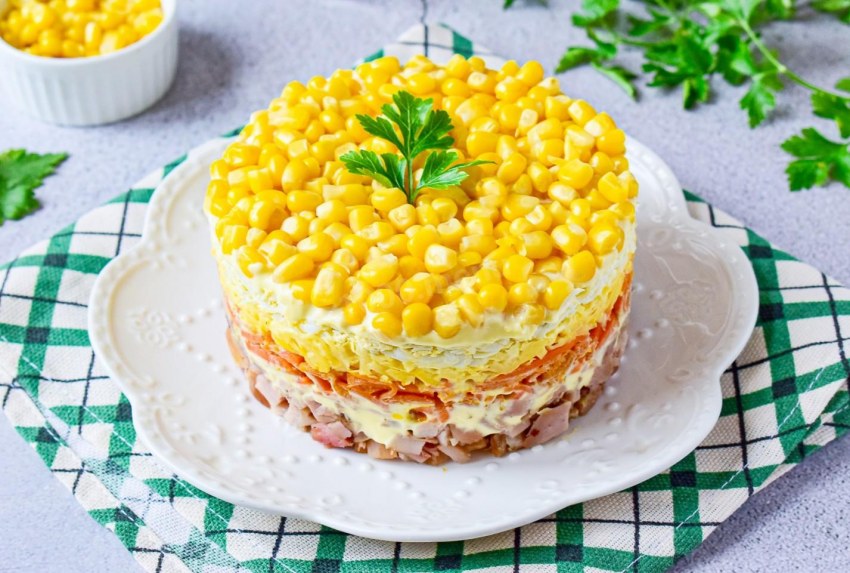 Салат колбаса огурец яйцо